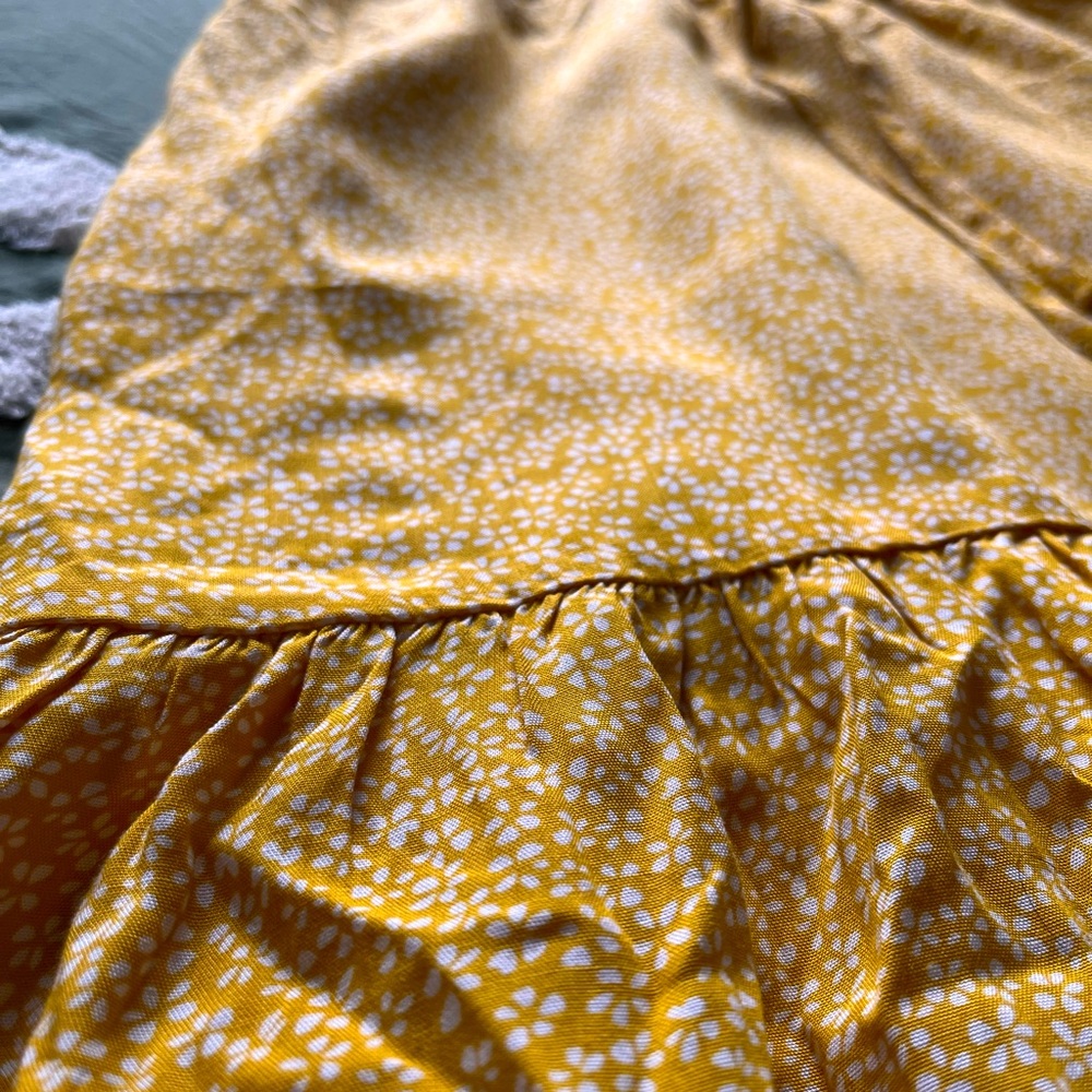 ❣️SOLD❣️ Yellow Floral Sun Dress - Picture 6 of 9